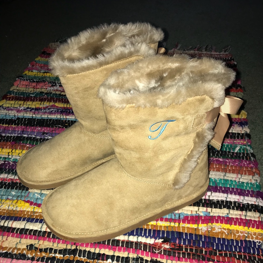 Lands end kids fuzzy boots